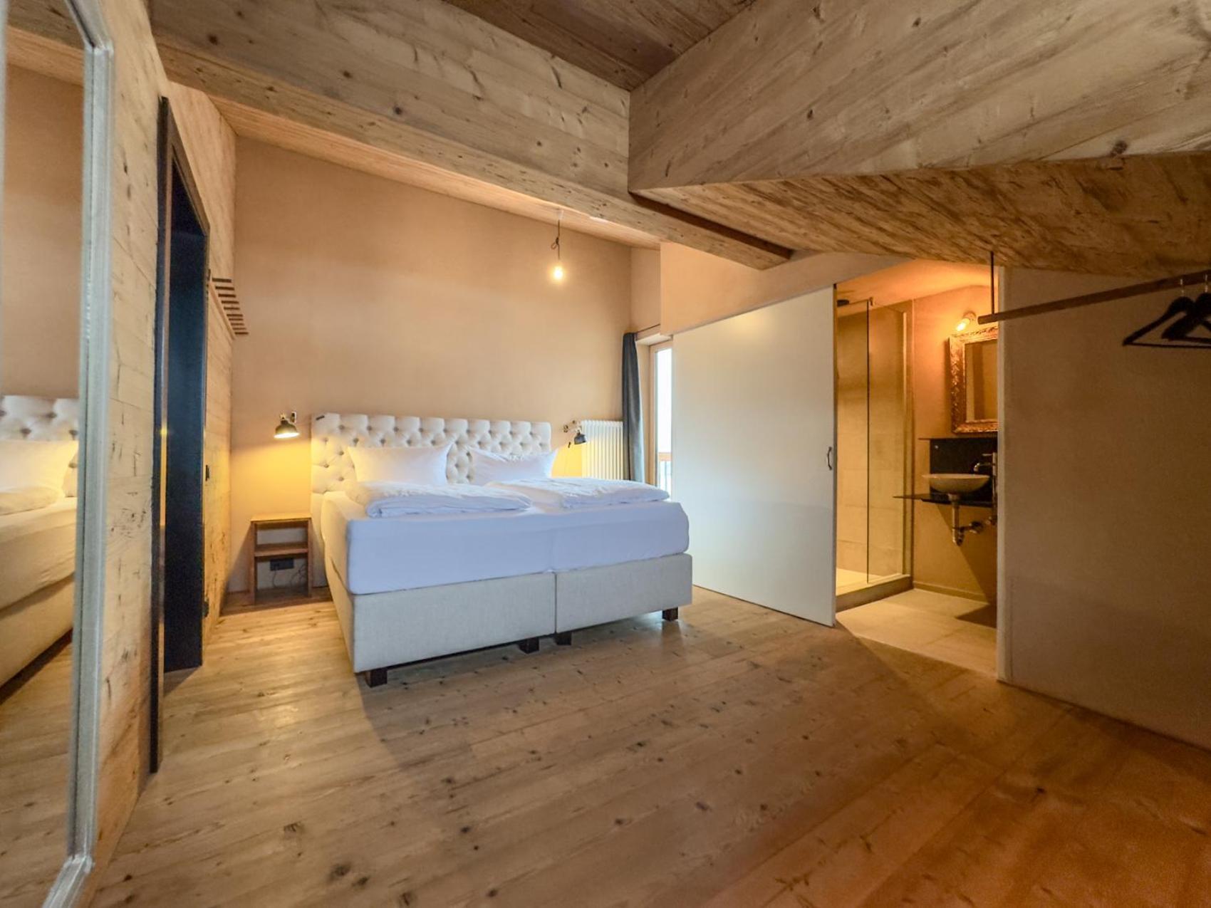 Alpen Select Lodge Kleinwalsertal Riezlern Exterior photo