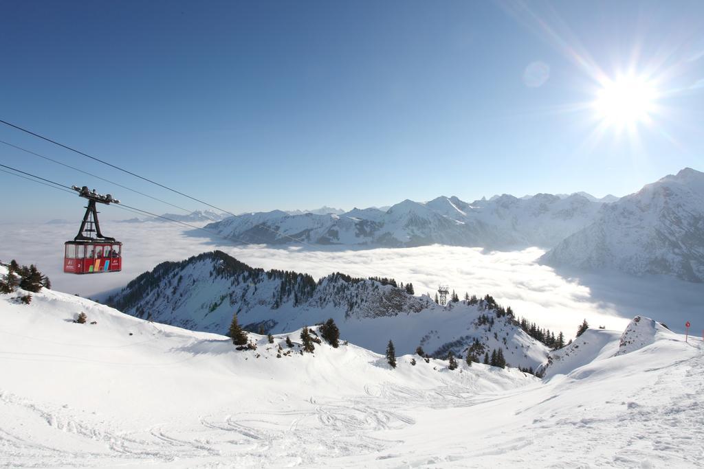Alpen Select Lodge Kleinwalsertal Riezlern Exterior photo