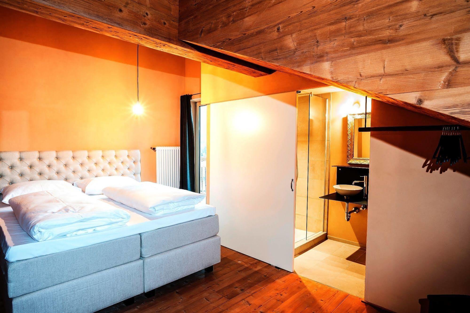 Alpen Select Lodge Kleinwalsertal Riezlern Exterior photo