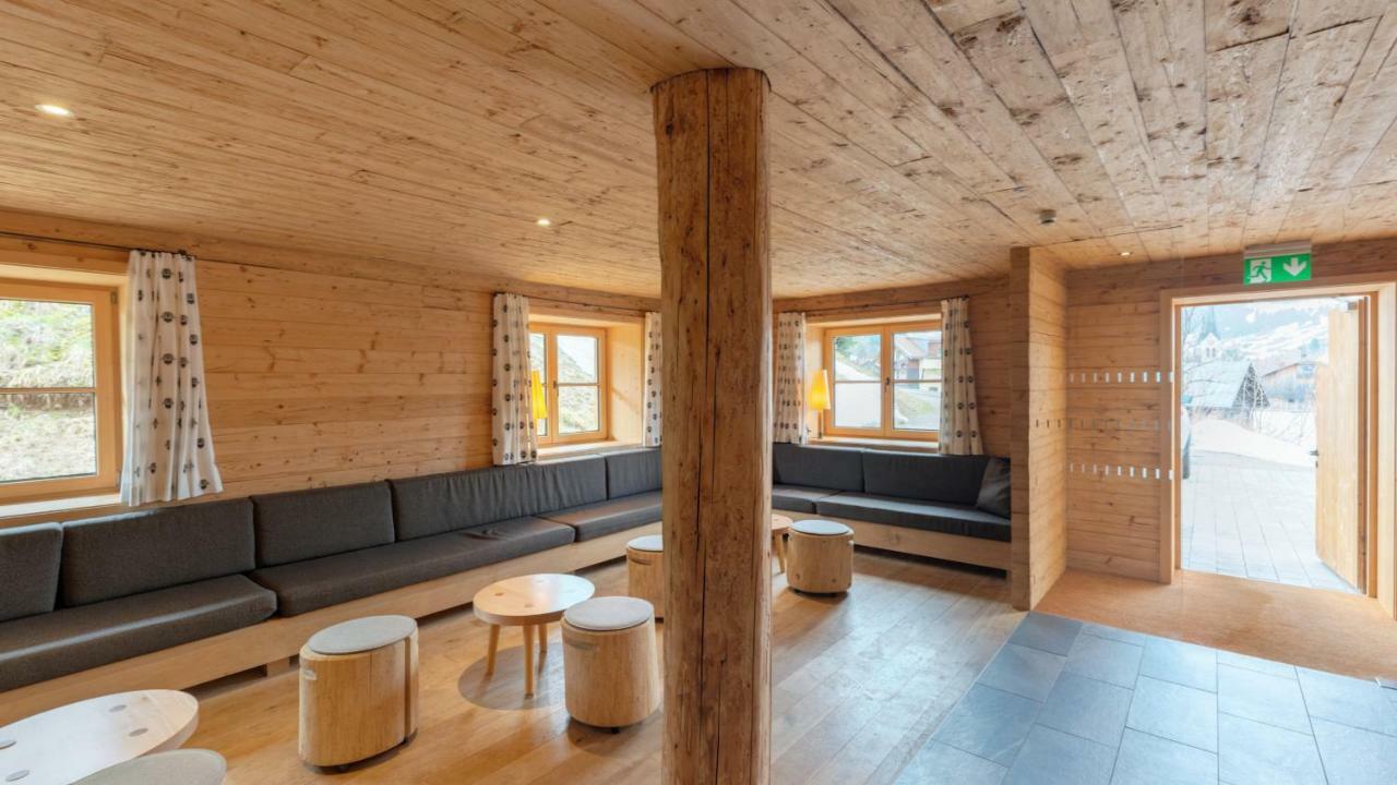 Alpen Select Lodge Kleinwalsertal Riezlern Exterior photo