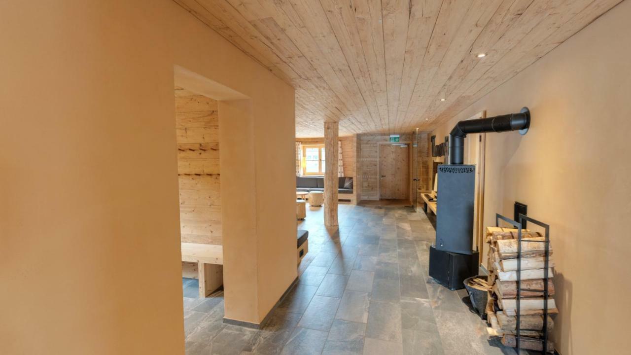 Alpen Select Lodge Kleinwalsertal Riezlern Exterior photo